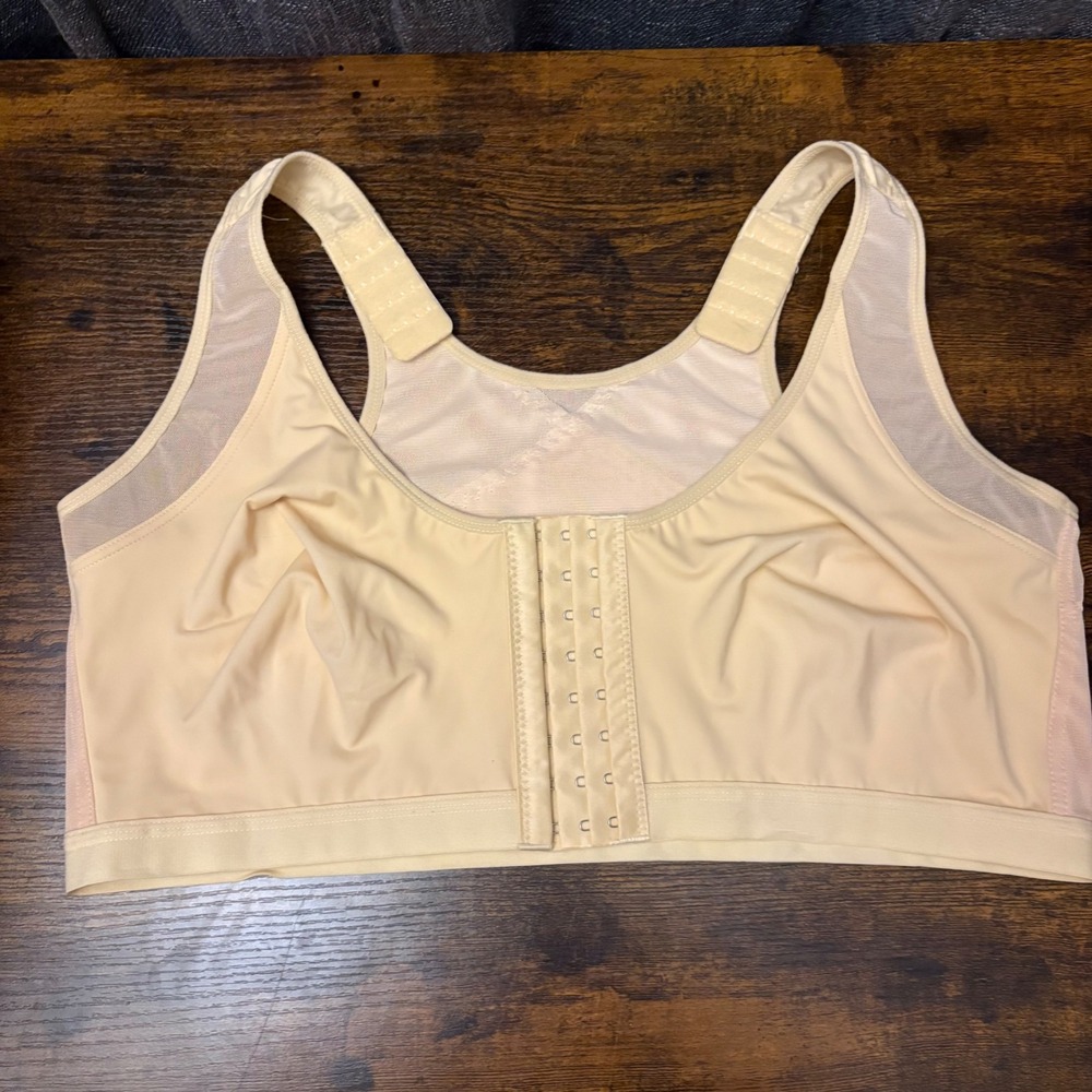 Set of 3 Front Closure Posture Corrector Wireless Bra Beige 4XL